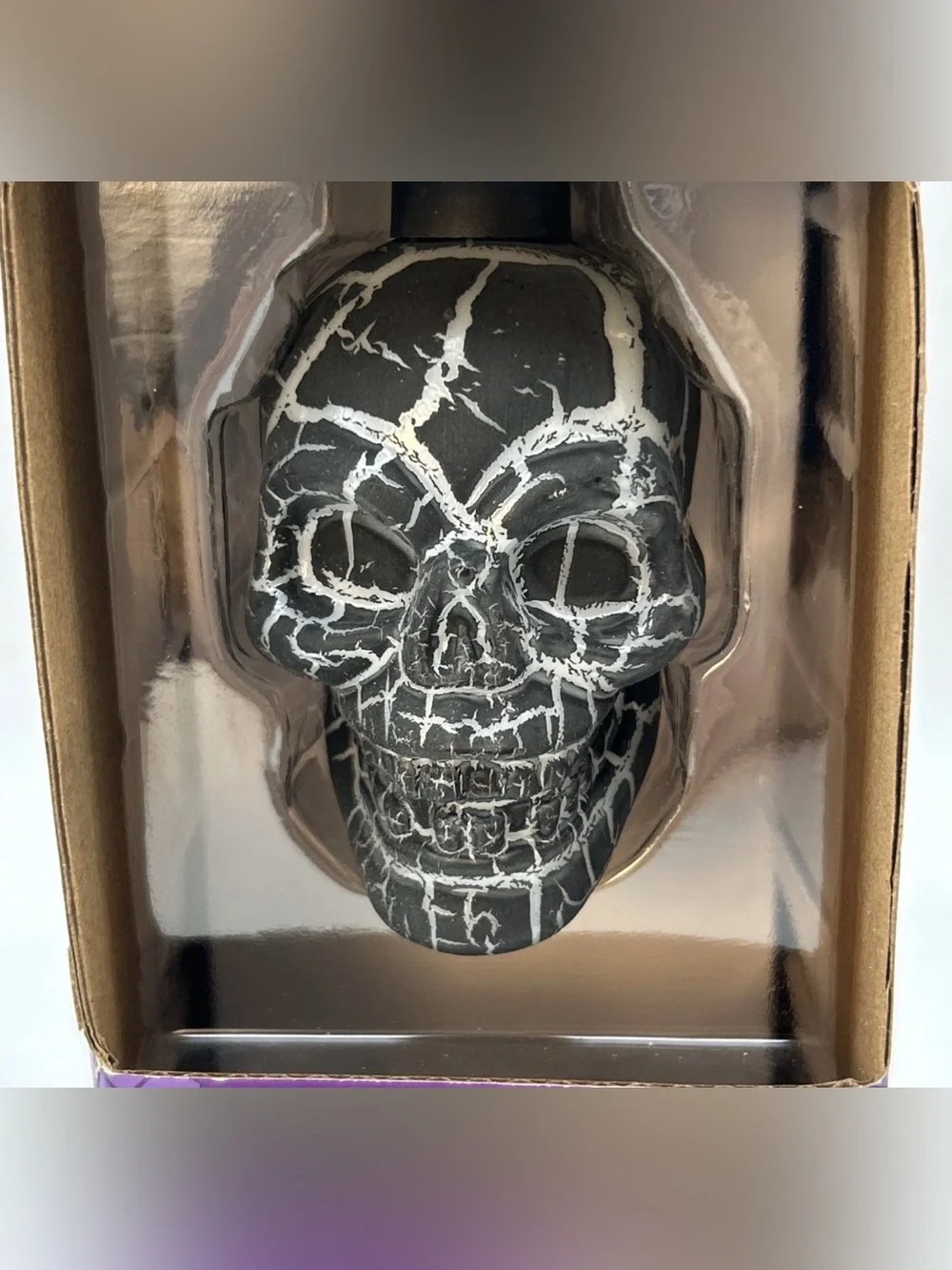 Cracked Skulls Light Strings 8 Ct 7ft LED Plug-In Multicolor Skull Halloween New
